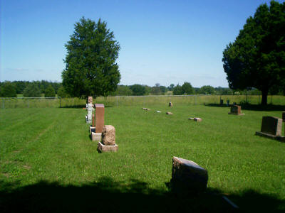 lutheran_cemetery_bismarck_view4.jpg (22120 bytes)
