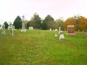 view1_old_bismarck_cemetery.jpg (21377 bytes)