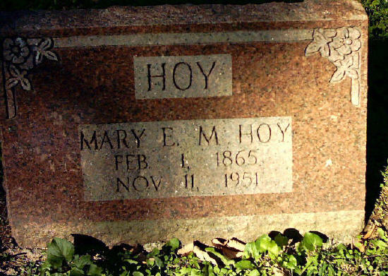 mary_hoy_tombstone.jpg (70048 bytes)